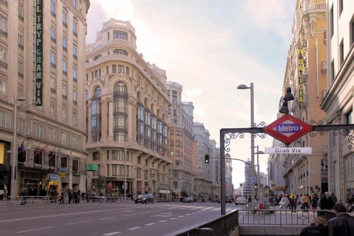 Apartamento Privada En Un Compartido *